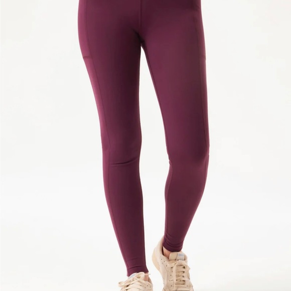 Moss Girlfriend Collective Compressive Pocket Legging in xs! - Picture 5 of 6